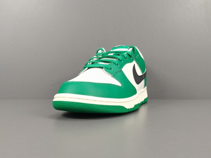 Dunk Low SE Lottery Pack Malachite Green