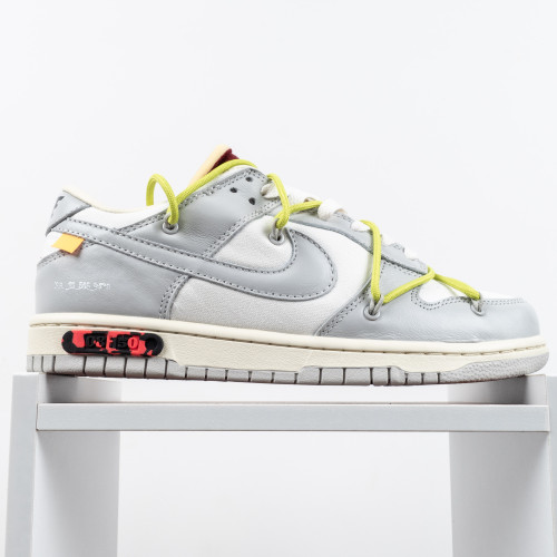 Dunk Low OW Lot 8