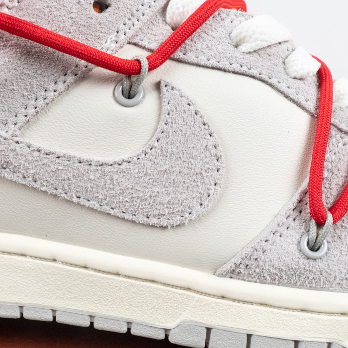 Dunk Low OW Lot 40