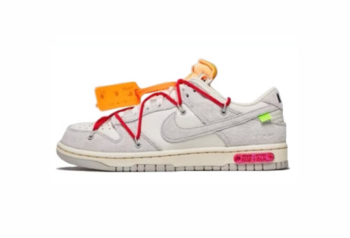 Dunk Low OW Lot 40