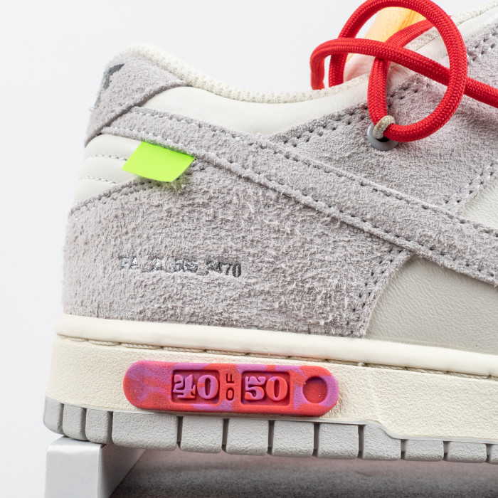 Dunk Low OW Lot 40