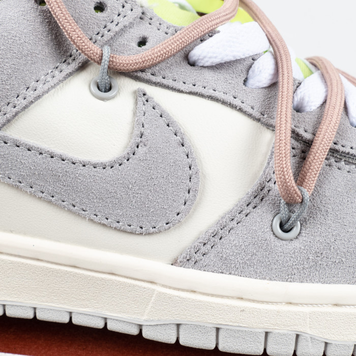 Dunk Low OW Lot 12