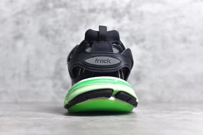 Track Black Glow-In-The-Dark