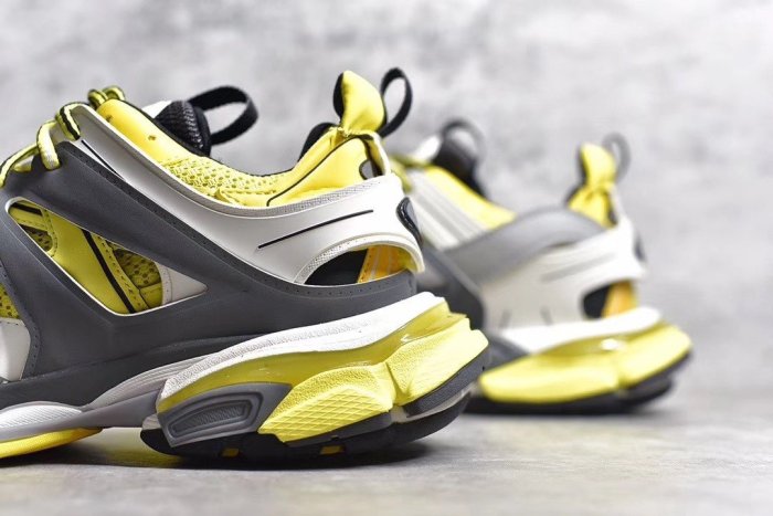 Track Yellow