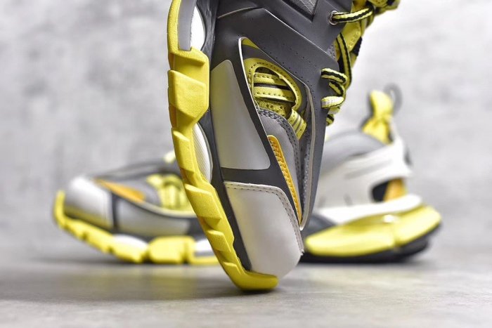 Track Yellow