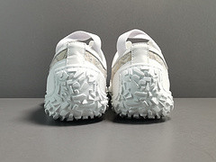 B28 Low White