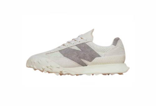 'Art of Nothing' Angora Natural Gum