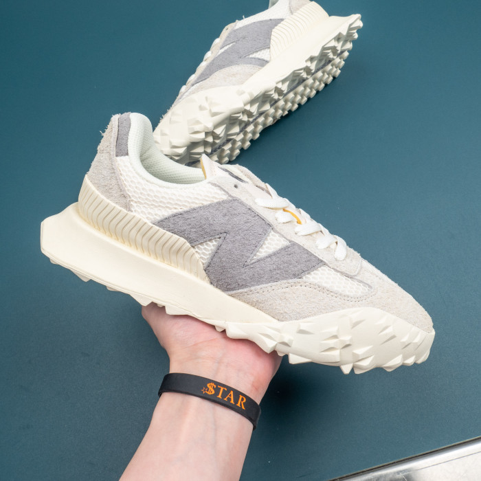 'Art of Nothing' Angora Natural Gum