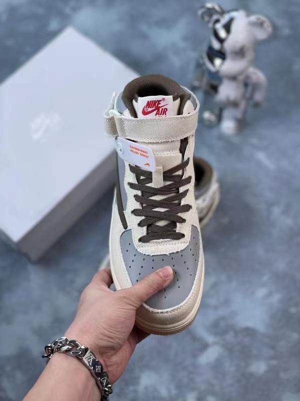 AF1 Mid x Playstation