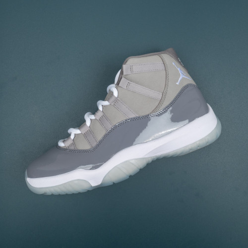 11 Retro Cool Grey (2021)