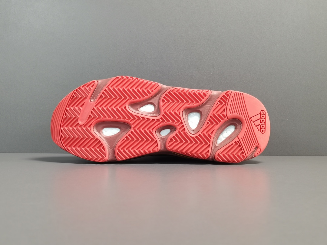 700 Hi-Res Red