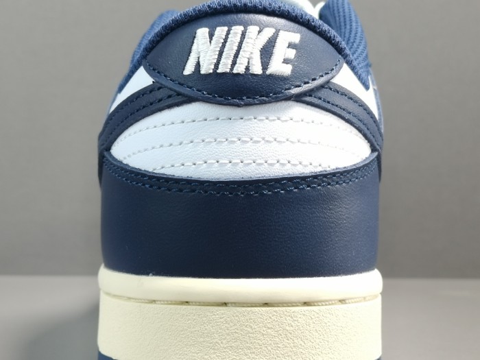 Dunk Low Vintage Navy