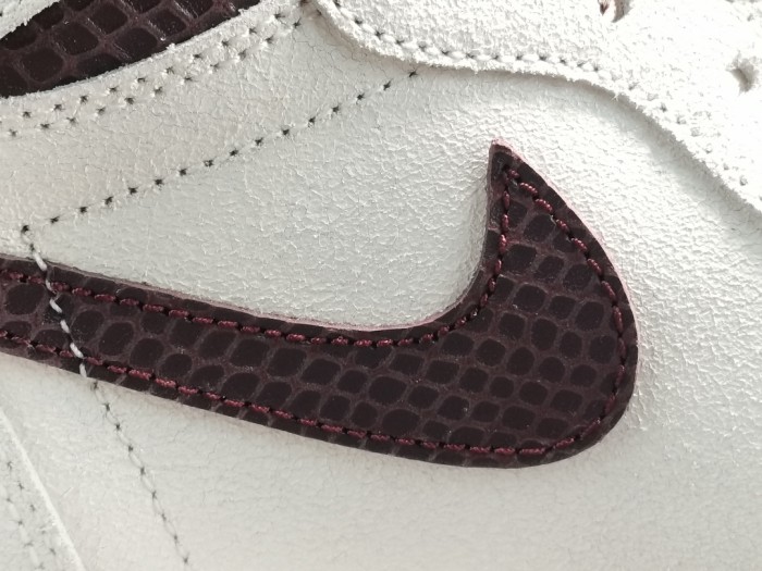 1's Retro High OG A Ma Maniére