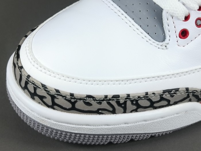 3's Retro Fire Red (2022)