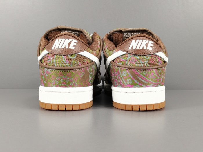 SB Dunk Low Pro Paisley Brown