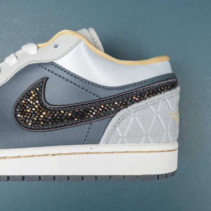 1‘s Low Beaded Swoosh