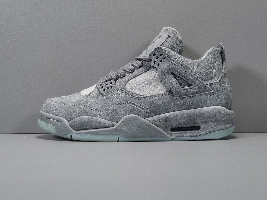 4s RETRO KAWS