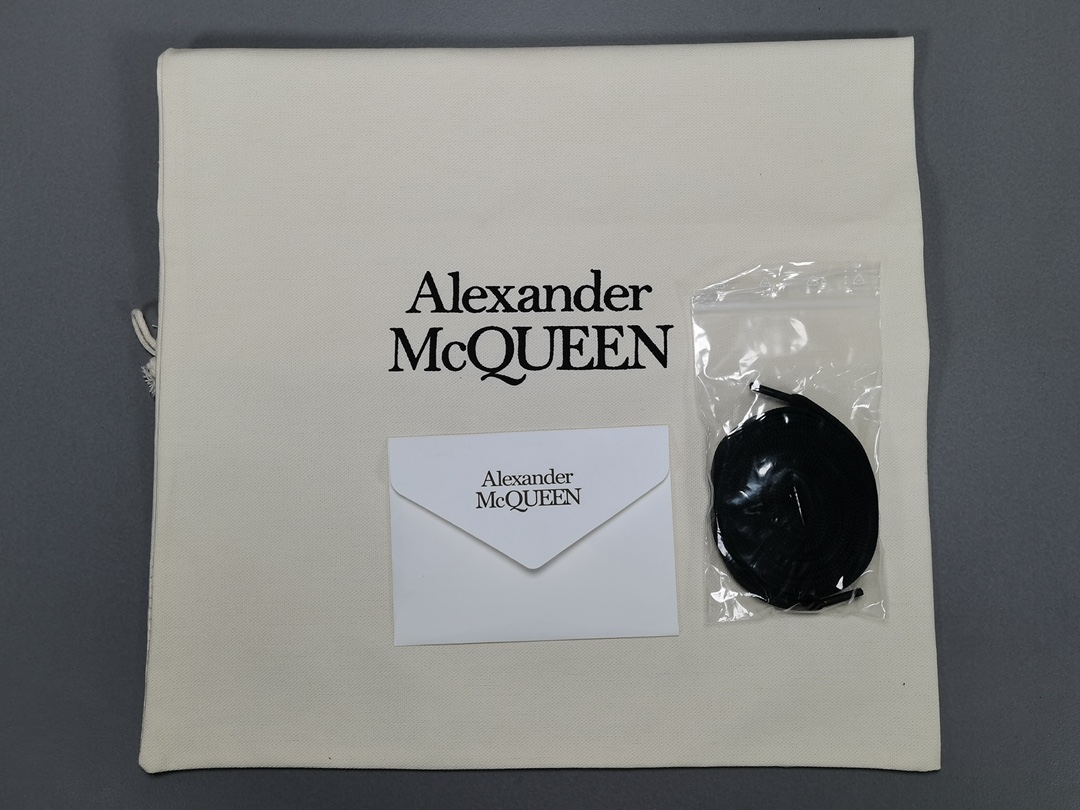 Black Pearlscent