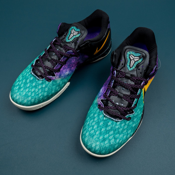 Kobe 8 Easter