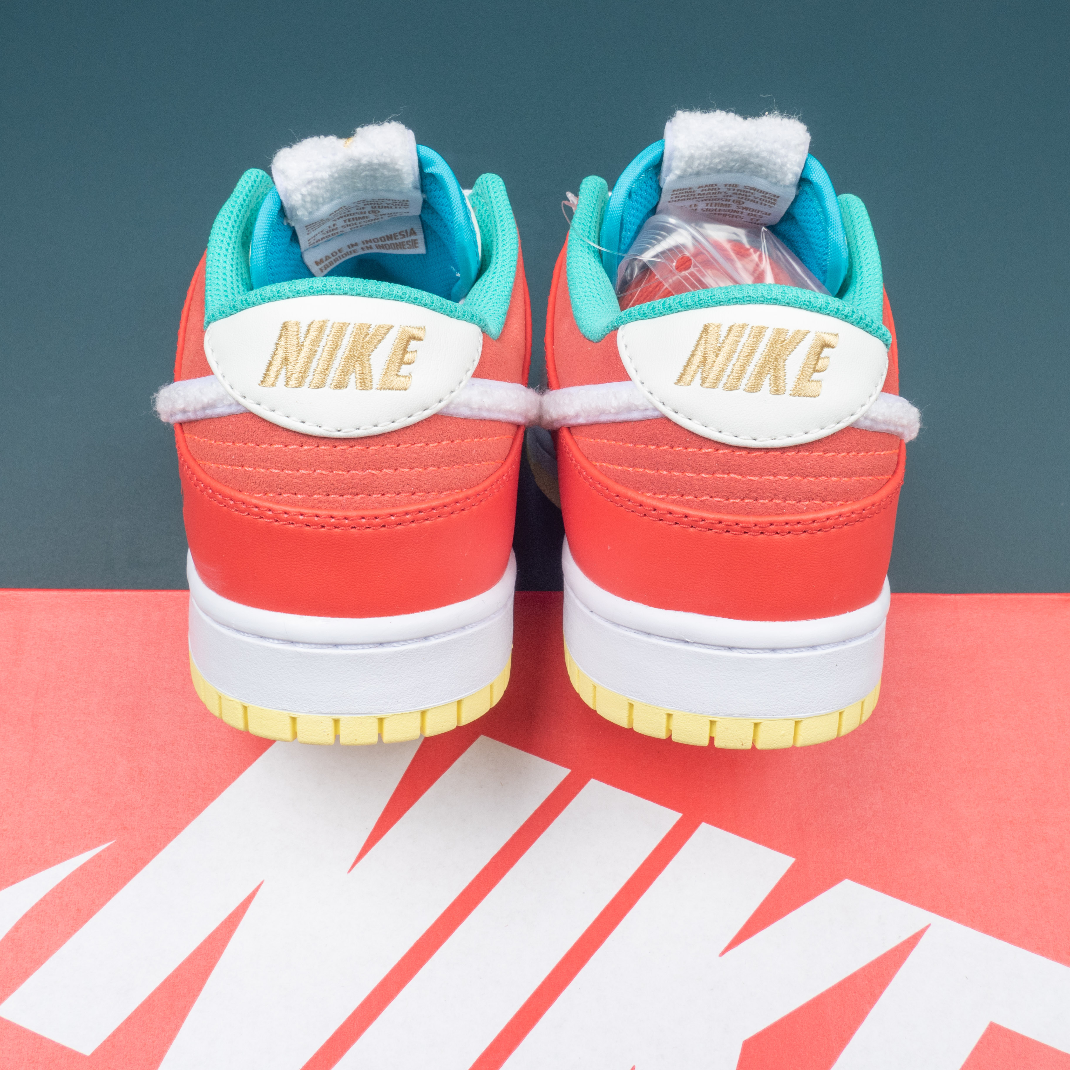 Dunk Low Retro PRM Year of the Rabbit Blue Orange Cream