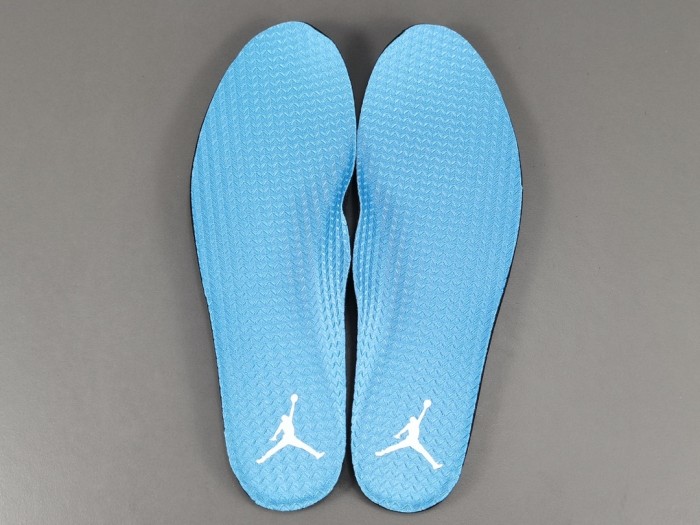 5s Retro UNC University Blue