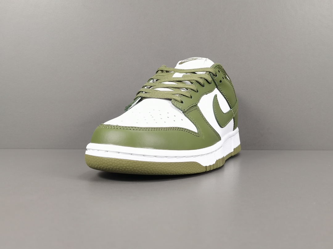 Dunk Low Medium Olive