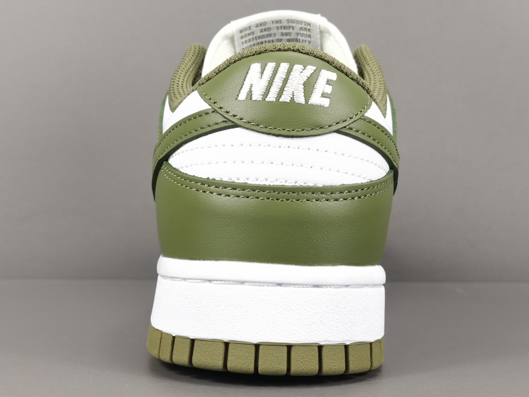 Dunk Low Medium Olive