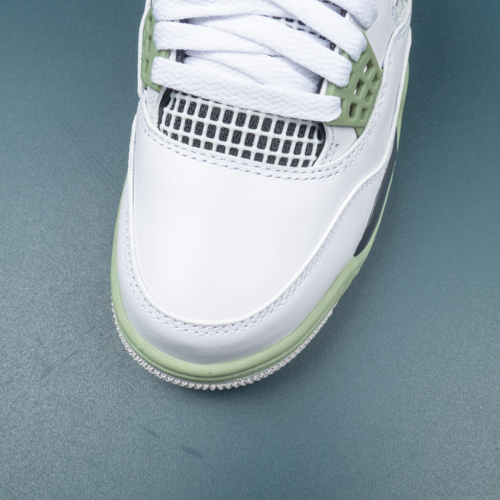 4s Retro Seafoam