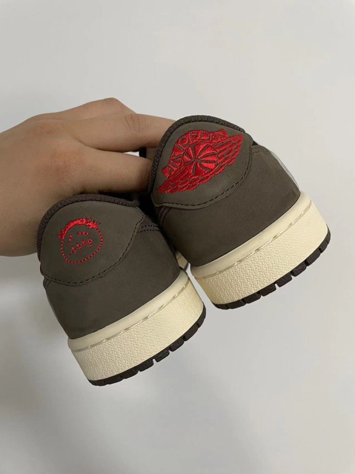 1s Retro Low OG SP Travis Scott