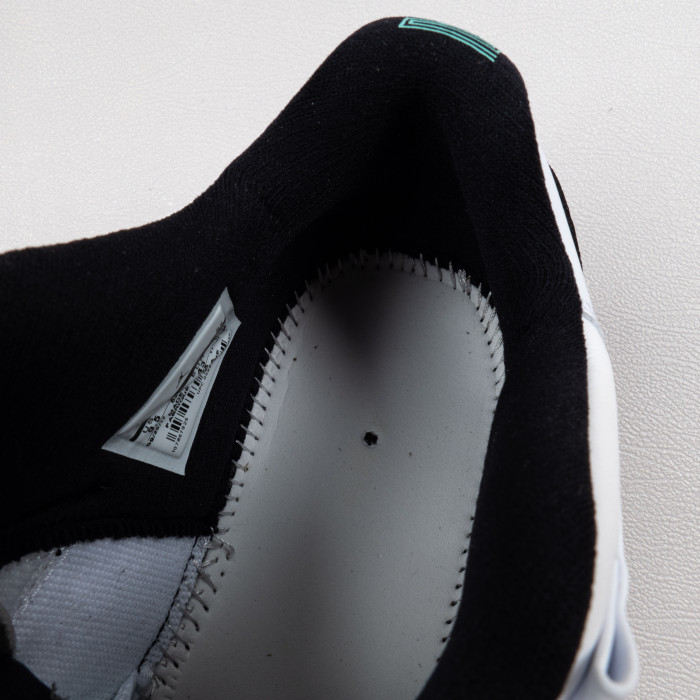 11s Retro Low Iridescent