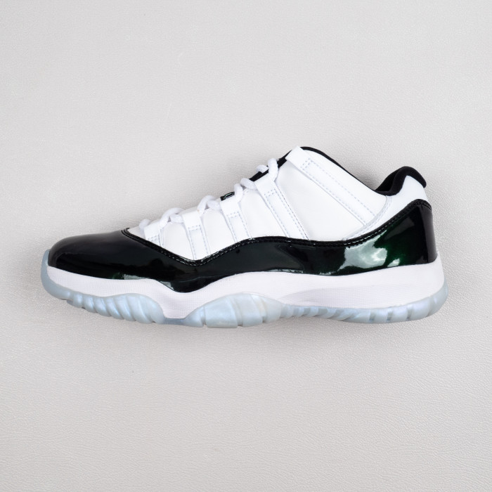 11s Retro Low Iridescent