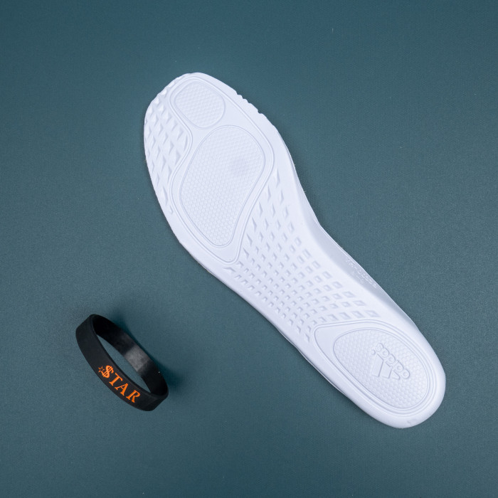 Lmnte Reflective