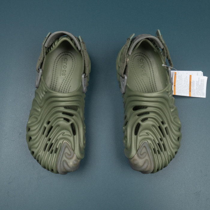 Crocs Cucumber