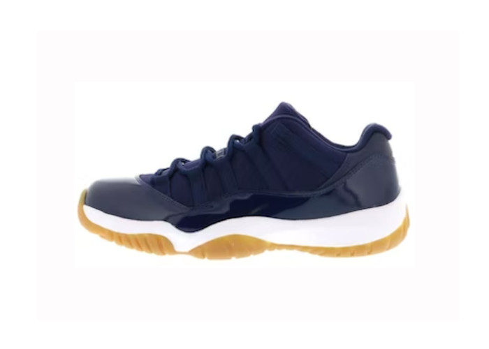 11's Retro Low Midnight Navy