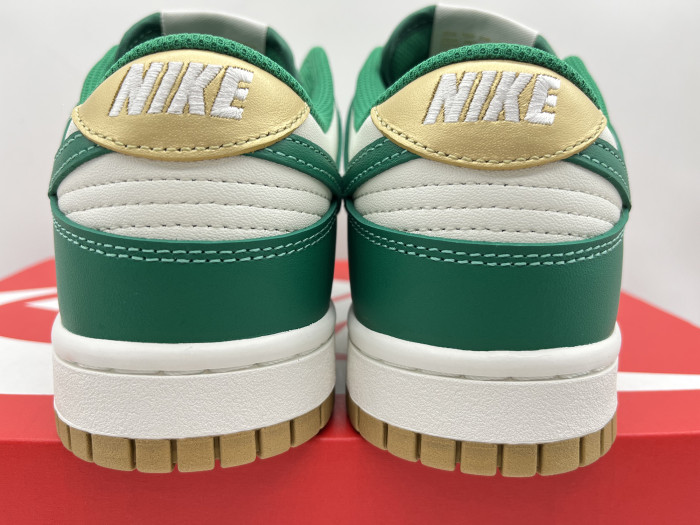 Dunk Low Malachite University Gold