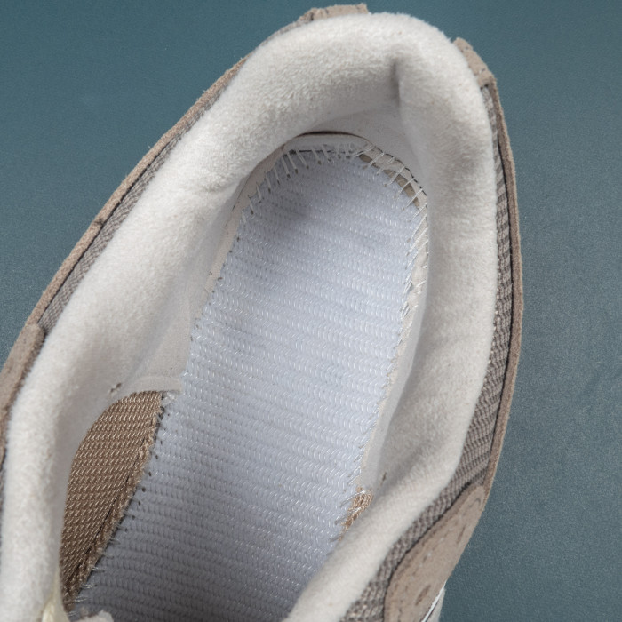 Beige Cream