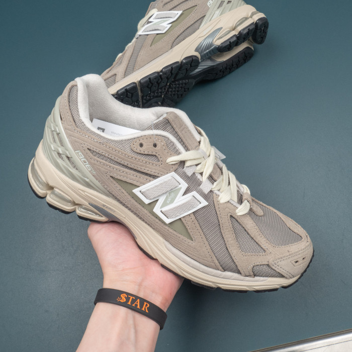 Beige Cream