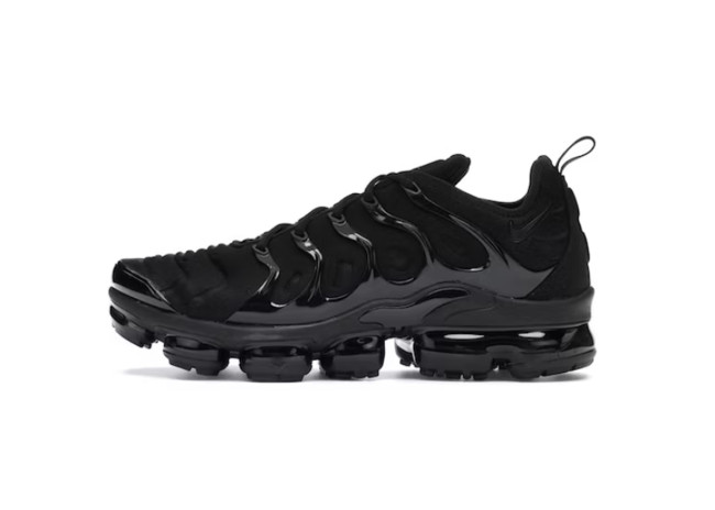 Air VaporMax Plus Triple Black