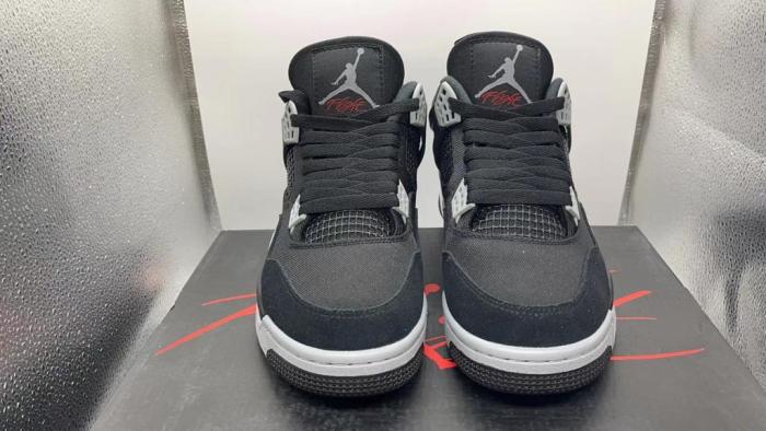 4 Retro SE Black Canvas