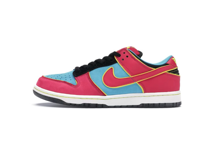 SB Dunk Low Ms. Pacman