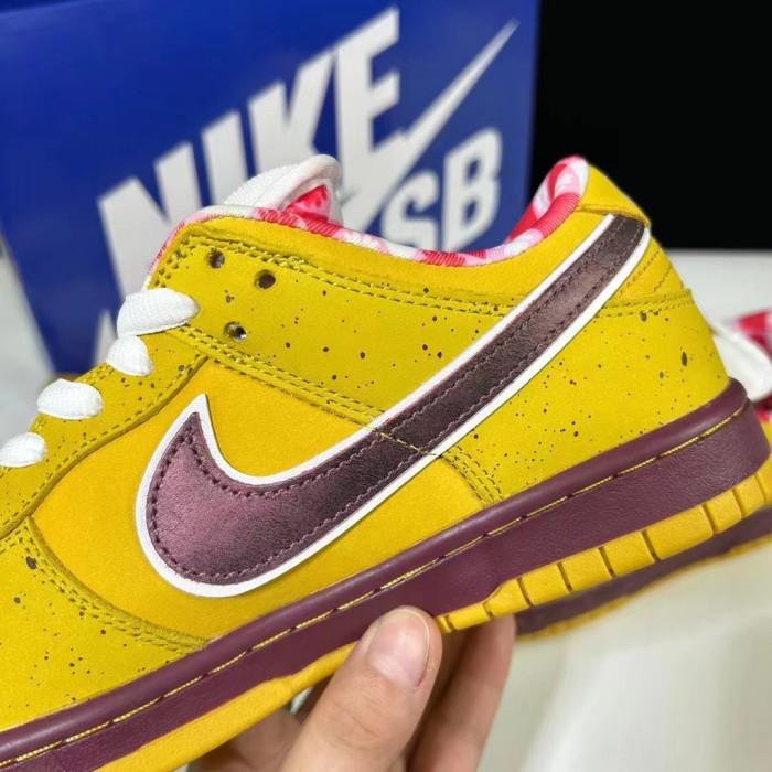 【OG】SB Dunk Low Yellow Lobster