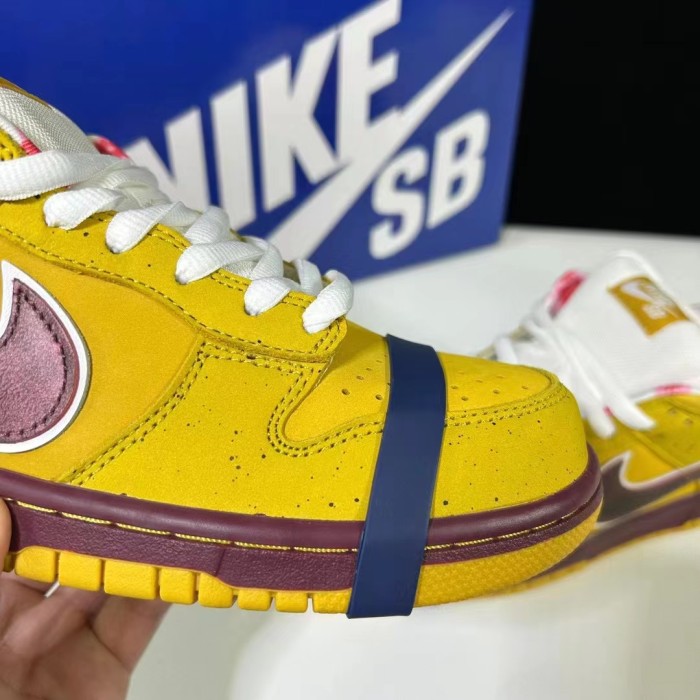 【OG】SB Dunk Low Yellow Lobster