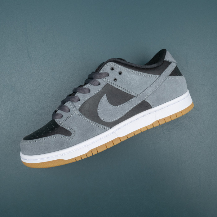 SB Dunk Low Dark Grey Black Gum
