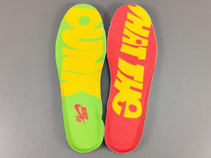 SB Dunk Low What the Dunk