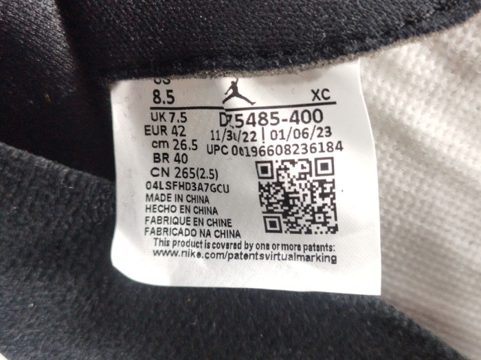 1's Retro High OG UNC Toe