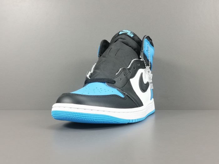 1's Retro High OG UNC Toe
