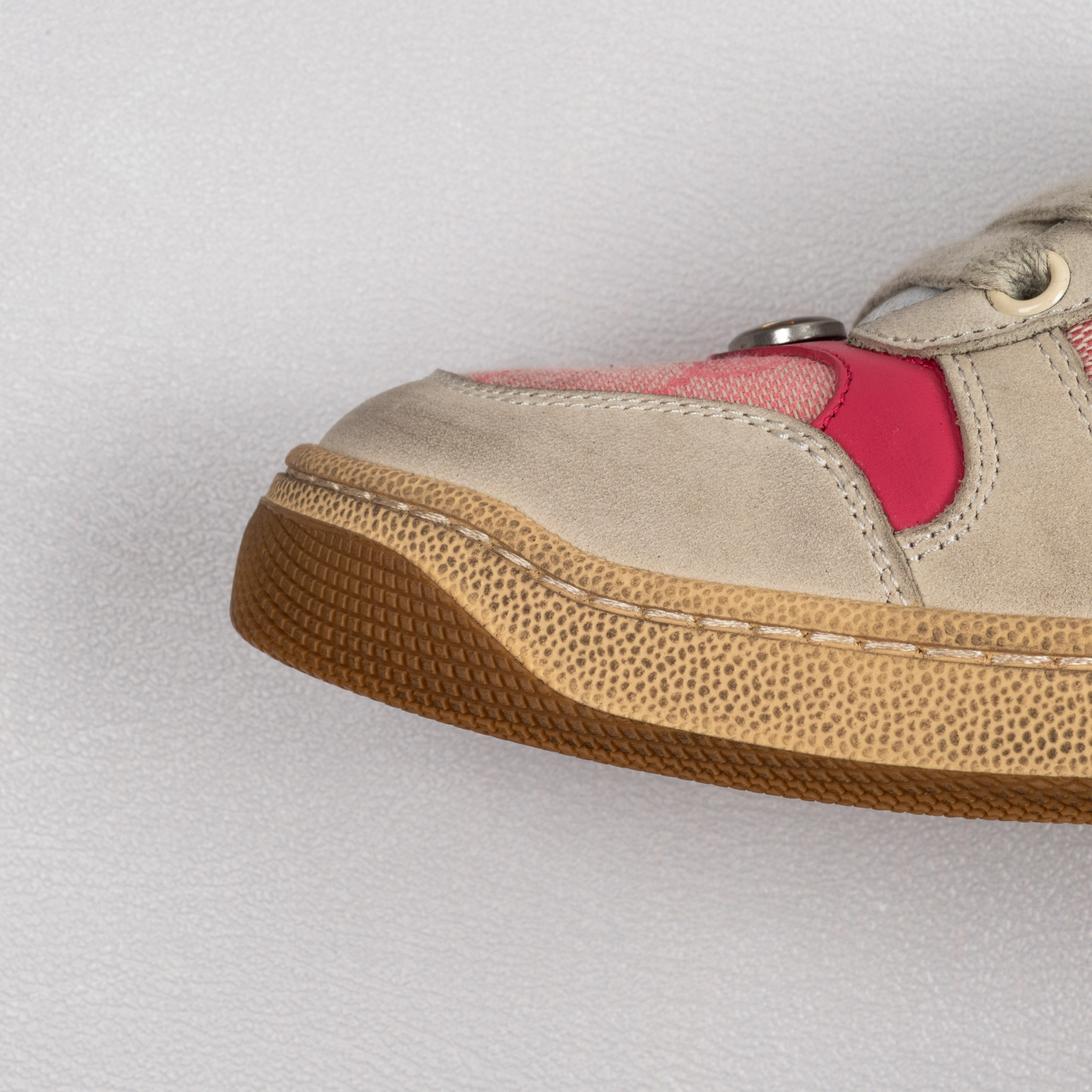 Screener Grey/Pink Nubuck Leather