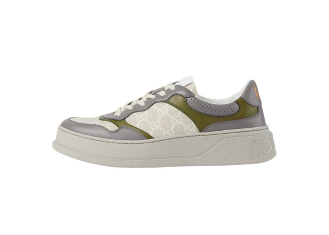 GG Sneaker White and beige Supreme canvas