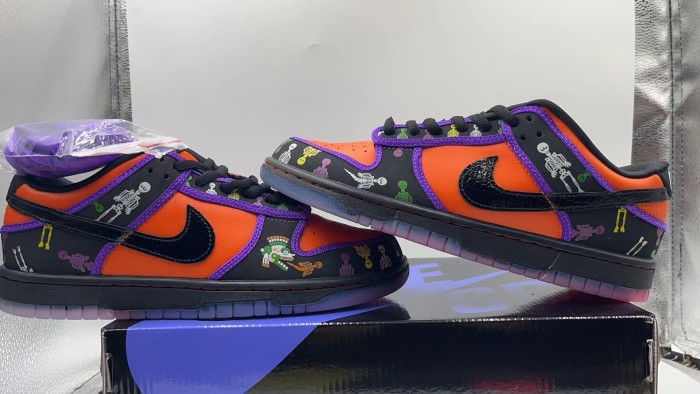 Dunk SB Low Day of the Dead