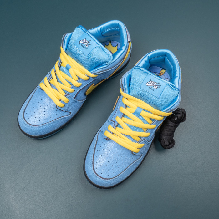 The Powerpuff Girls x Dunk Low Pro SB QS 'Bubbles'